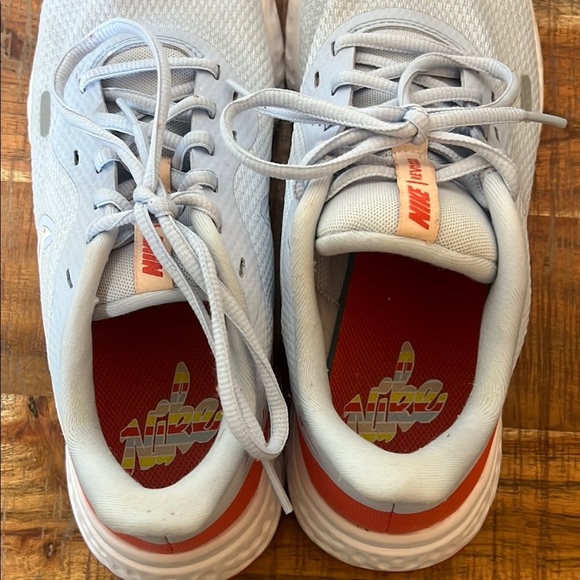 Nike Revolution Sky Blue Polka Dotted Athletic Shoes, Women’s 9 - Picture 6 of 9